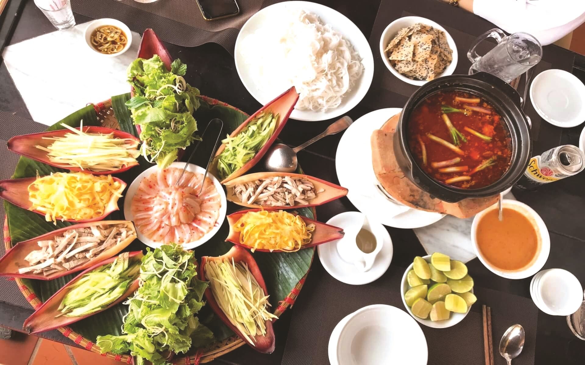 Nấu bếp, Hyogo, Kinki (Kansai), Kaiwa N4, 2 Nữ, LCB 210,000 JPY, Thưởng;Tăng ca